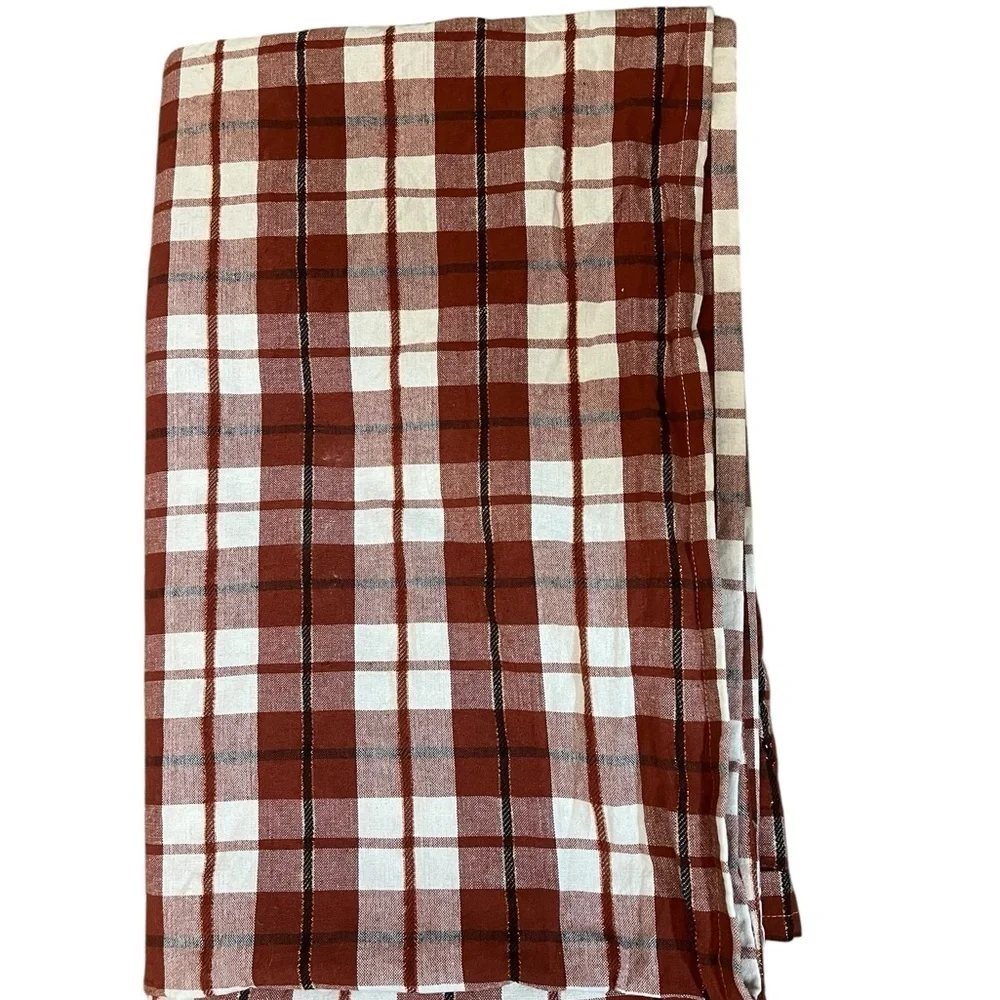 Cottage Classics Linens Red Plaid Cotton Tablecloth w/ Metallic Accents 60x100”